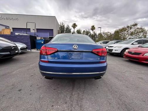 2016 Volkswagen Passat V6 SEL Premium