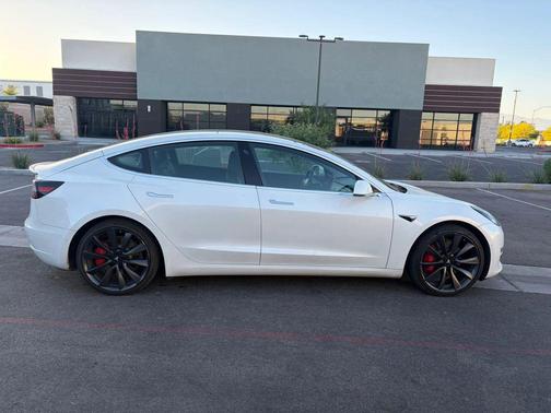 2020 Tesla Model 3 Performance