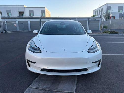 2020 Tesla Model 3 Performance