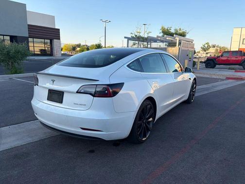 2020 Tesla Model 3 Performance