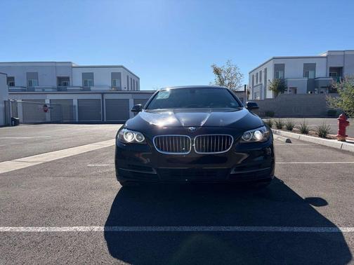 2014 BMW 528 528i Sedan 4D