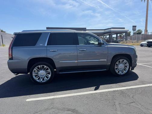 Satin Steel Metallic 2019 Cadillac Escalade Luxury