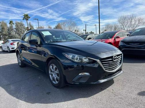 2015 Mazda Mazda3 i Sport
