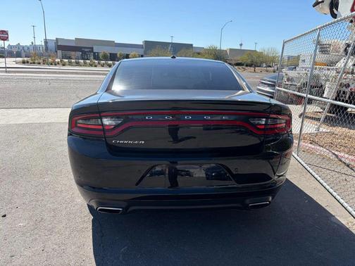 2015 Dodge Charger SE