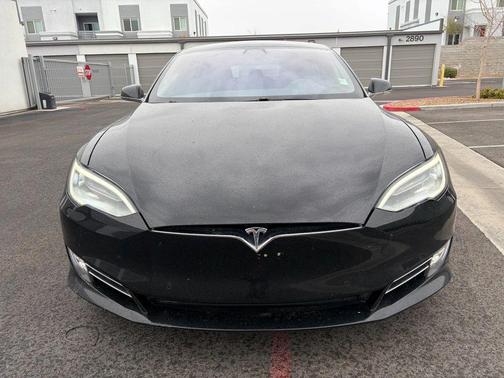 2020 Tesla Model S Long Range Plus
