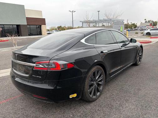 2020 Tesla Model S Long Range Plus