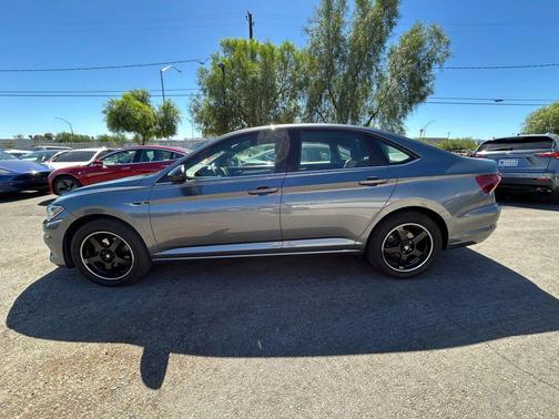 2019 Volkswagen Jetta 1.4T R-Line