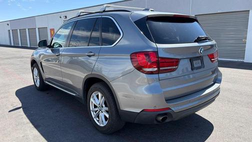 Space Gray Metallic 2015 BMW X5 xDrive35i