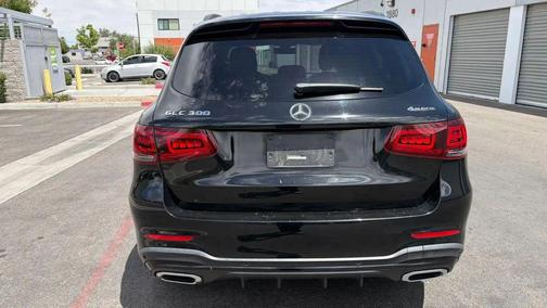 Black 2021 Mercedes-Benz GLC 300 4MATIC