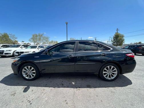 2015 Toyota Camry Hybrid XLE