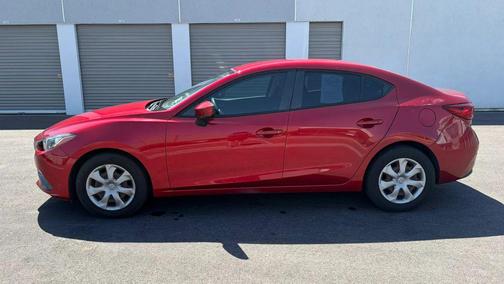 2015 Mazda Mazda3 i Sport