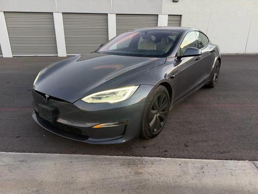 2022 Tesla Model S Long Range