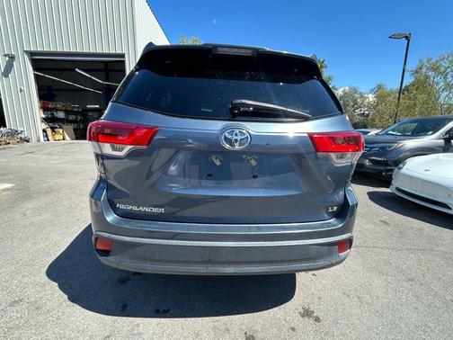 2019 Toyota Highlander LE Plus