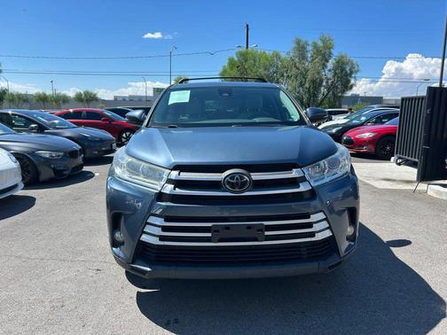 2019 Toyota Highlander LE Plus