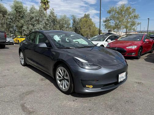 2022 Tesla Model 3 Standard Range