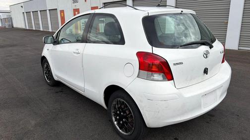 Polar White 2009 Toyota Yaris Base