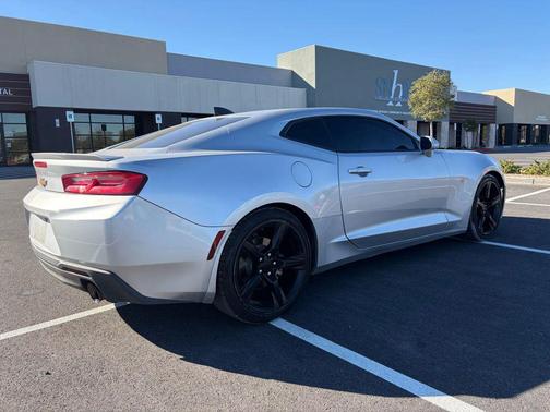 2018 Chevrolet Camaro 1LT