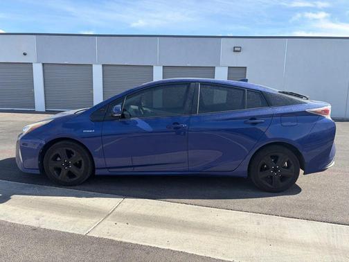 2016 Toyota Prius Four Touring
