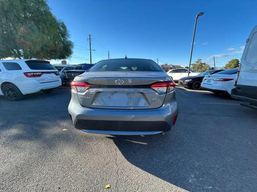 2020 Toyota Corolla LE