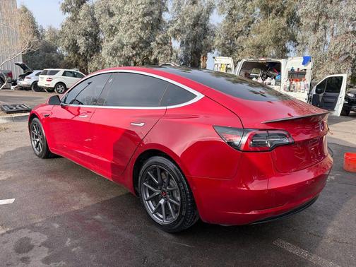 2018 Tesla Model 3 Performance