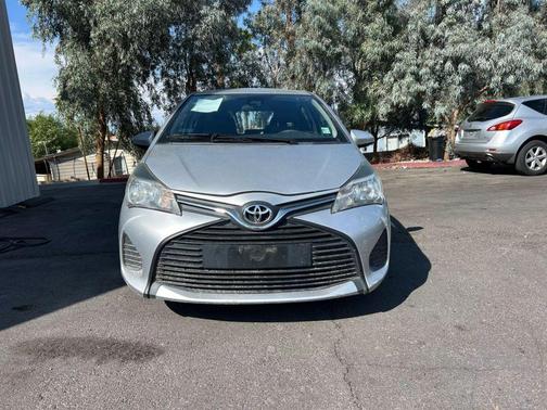 2017 Toyota Yaris L