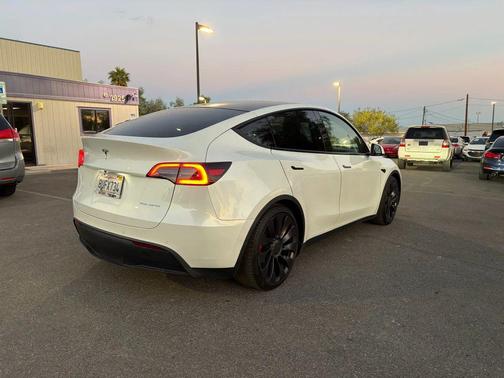 2020 Tesla Model Y Performance Sport Utility 4D