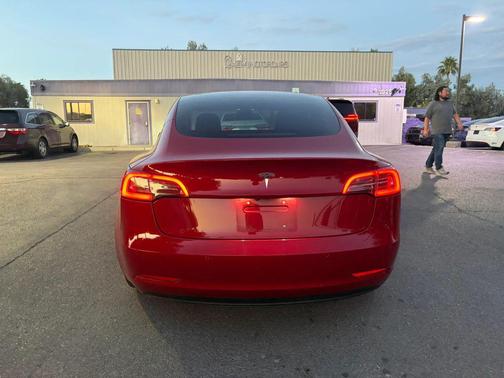 Red Multi-Coat 2018 Tesla Model 3 Long Range