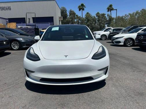 2020 Tesla Model 3 Standard Range Plus