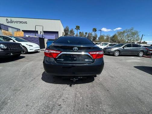 2015 Toyota Camry Hybrid XLE