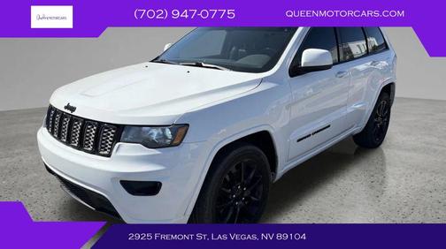 Bright White Clearcoat 2021 Jeep Grand Cherokee Laredo