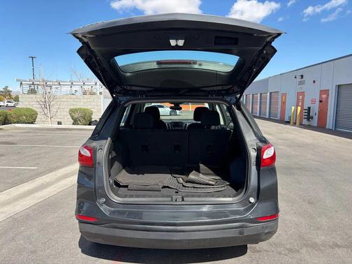 Nightfall Gray Metallic 2021 Chevrolet Equinox LS