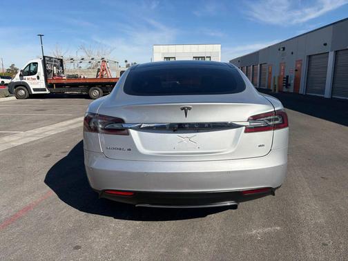 2014 Tesla Model S 85D