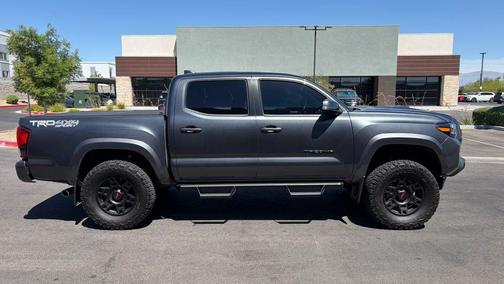 Magnetic Gray Metallic 2022 Toyota Tacoma TRD Sport