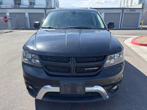 2019 Dodge Journey Crossroad