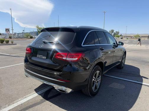 Black 2018 Mercedes-Benz GLC 300 Base