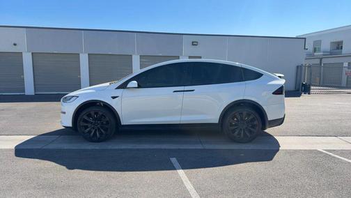 2023 Tesla Model X Standard Range
