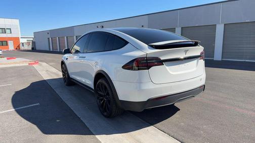 2023 Tesla Model X Standard Range