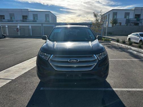 2018 Ford Edge SE