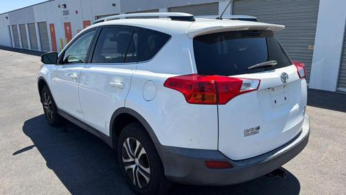 Super White 2014 Toyota RAV4 LE