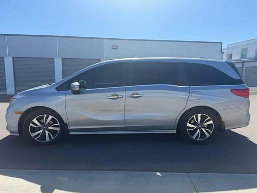 2022 Honda Odyssey Touring