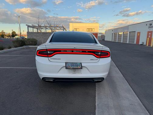2016 Dodge Charger SXT
