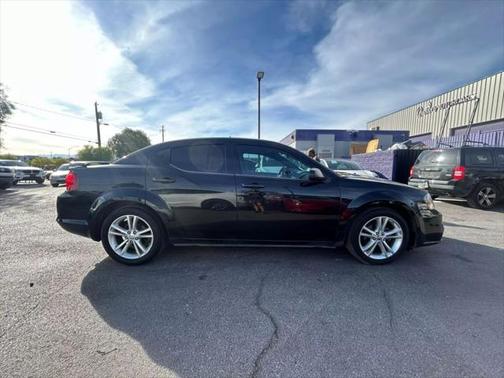 2014 Dodge Avenger SE