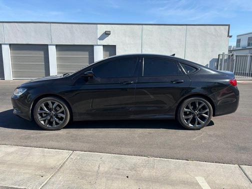 Phantom Black Tri-Coat Pearl 2015 Chrysler 200 S