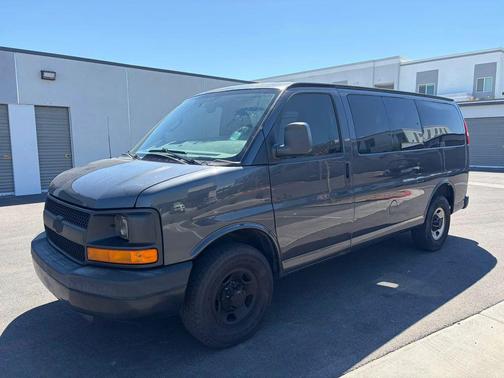 2016 Chevrolet Express 2500 LS