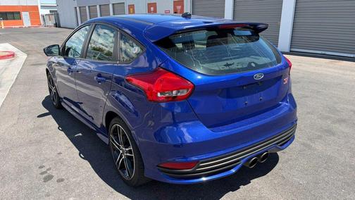 Blue 2015 Ford Focus ST