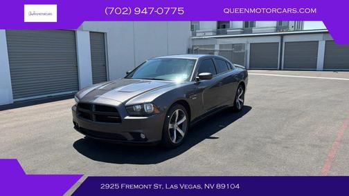 Crystal Metallic 2014 Dodge Charger SXT