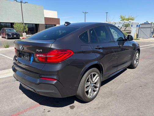 2018 BMW X4 xDrive28i