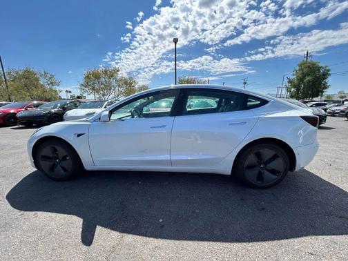 2020 Tesla Model 3 Standard Range Plus