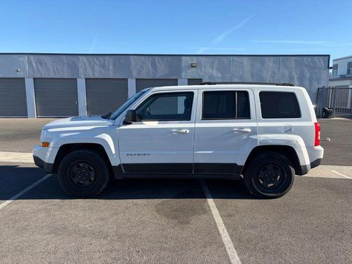 2016 Jeep Patriot Sport