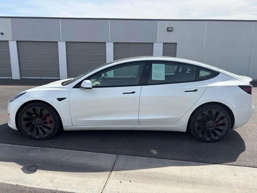 2023 Tesla Model 3 Performance